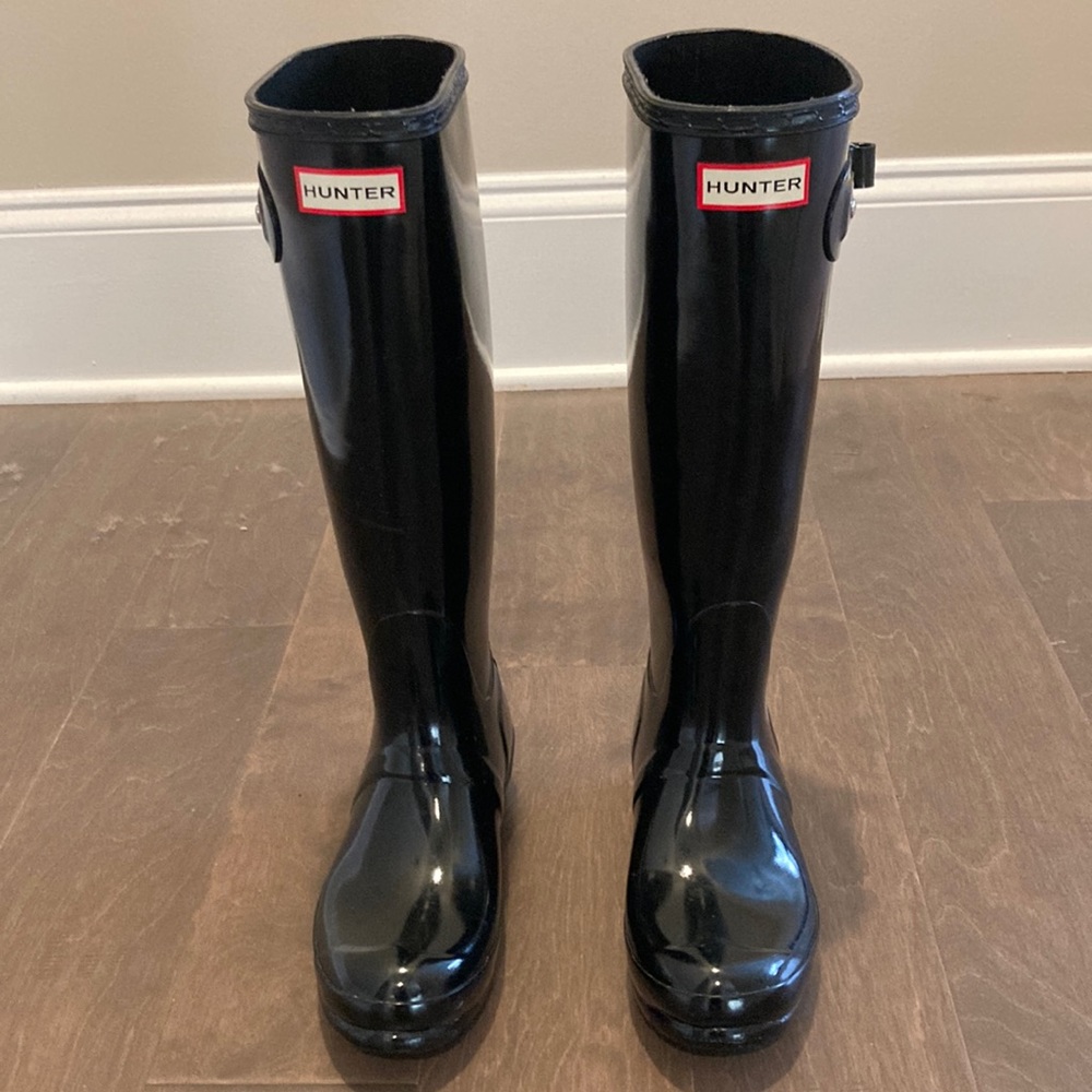Black Hunter boots